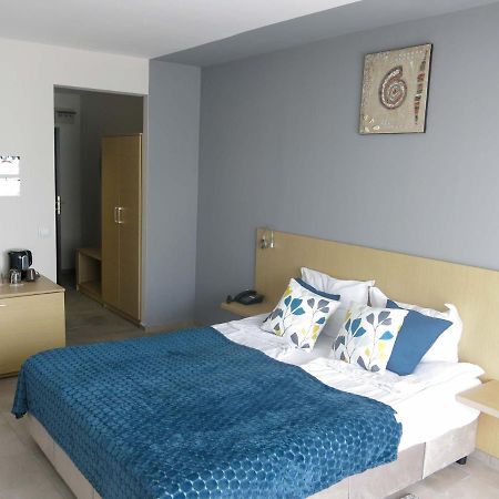 Family Hotel Albizia Beach Varna Eksteriør billede