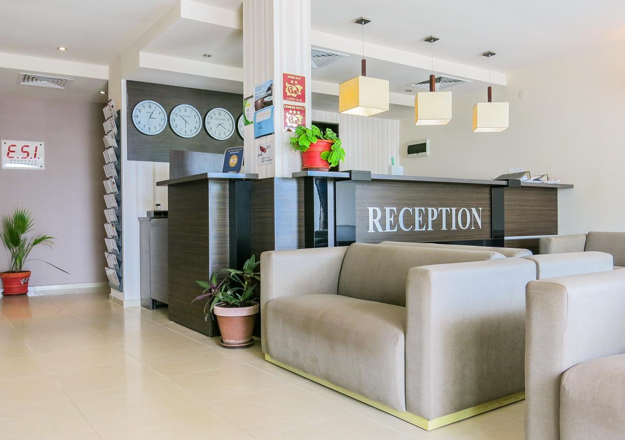 Family Hotel Albizia Beach Varna Eksteriør billede