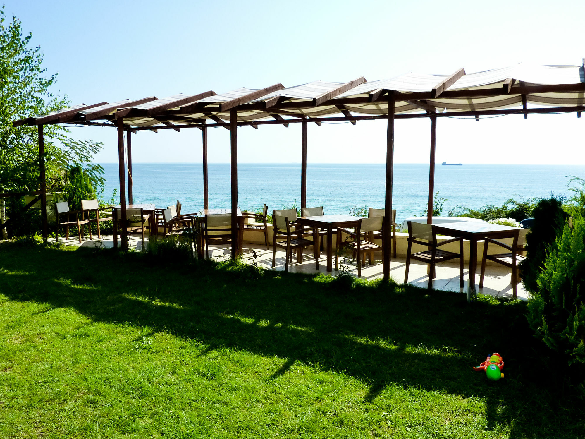 Family Hotel Albizia Beach Varna Eksteriør billede